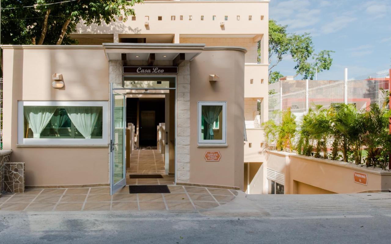 Casa Leo Aparthotel Playa del Carmen Exterior photo